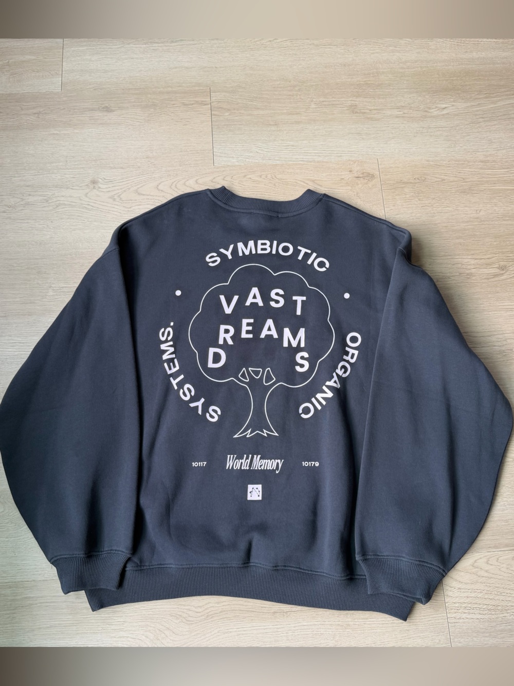 Zara crew neck sweatshirt size medium